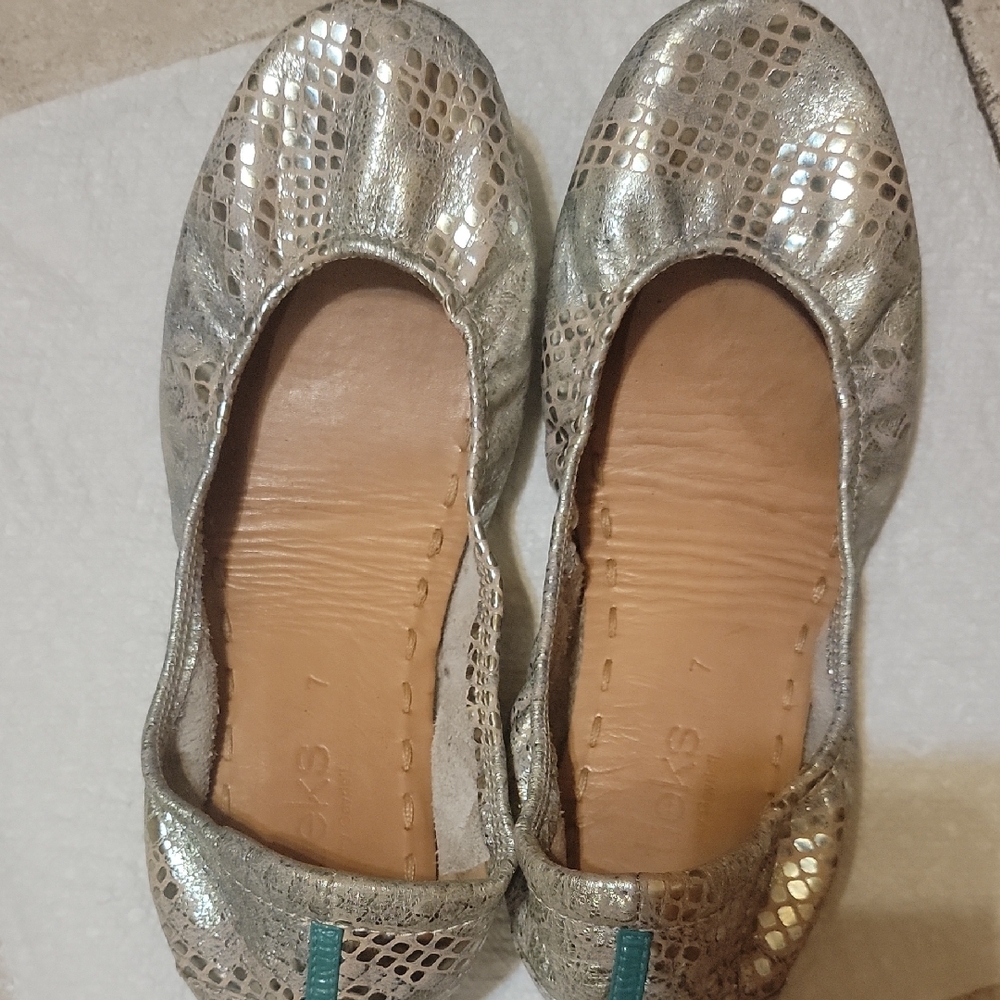 Tieks Romantic Blush Size 8 VGUC